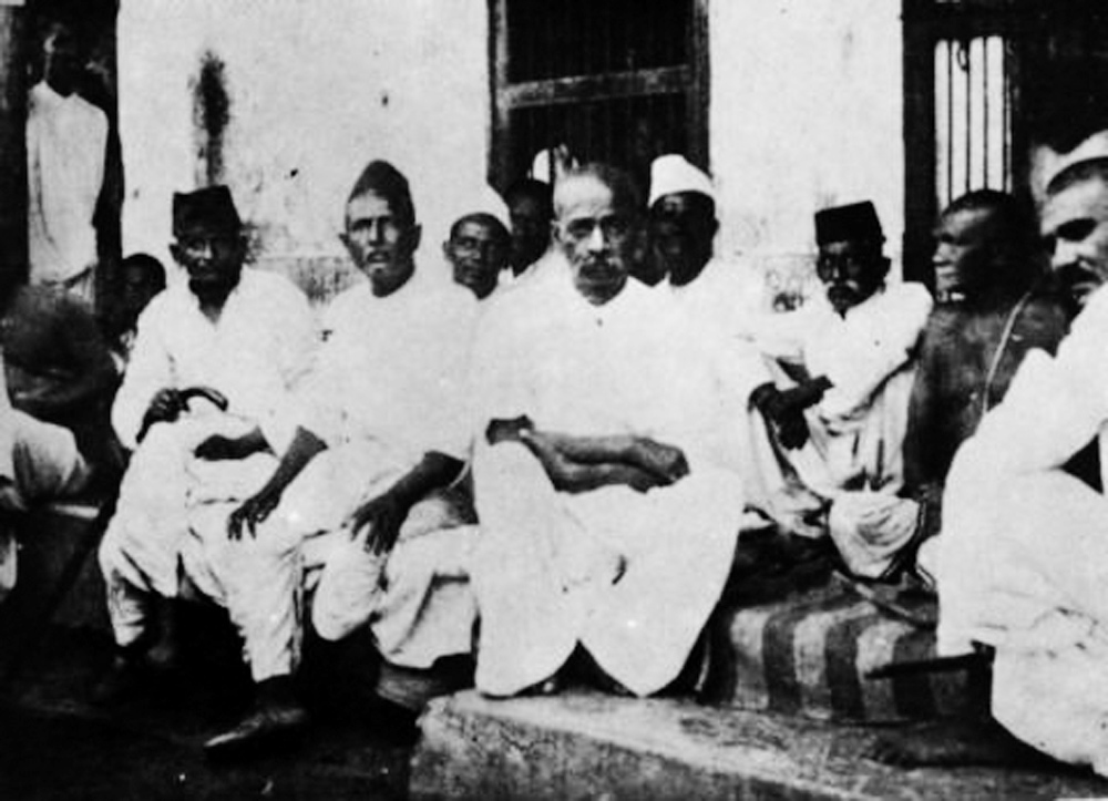 Elder Brother Gandhi as Patel’s lieutenant